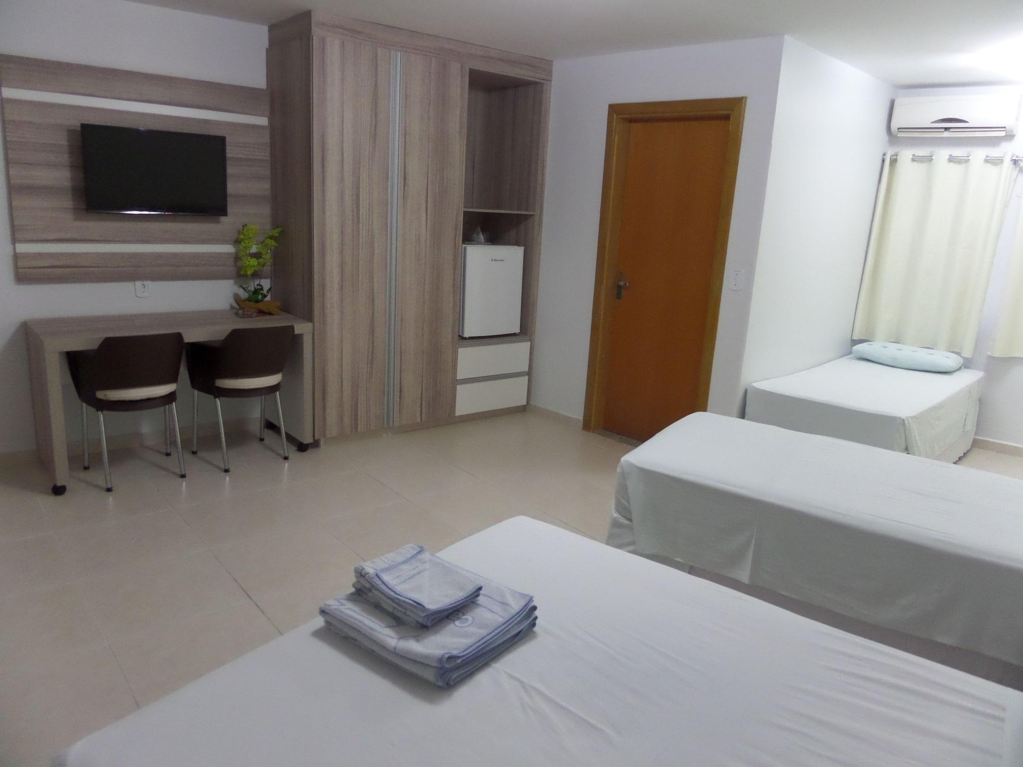 Hotel Ctc กัลดัสโนวัส ภายนอก รูปภาพ